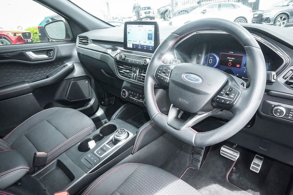 2020 Ford Escape ST-Line ZH