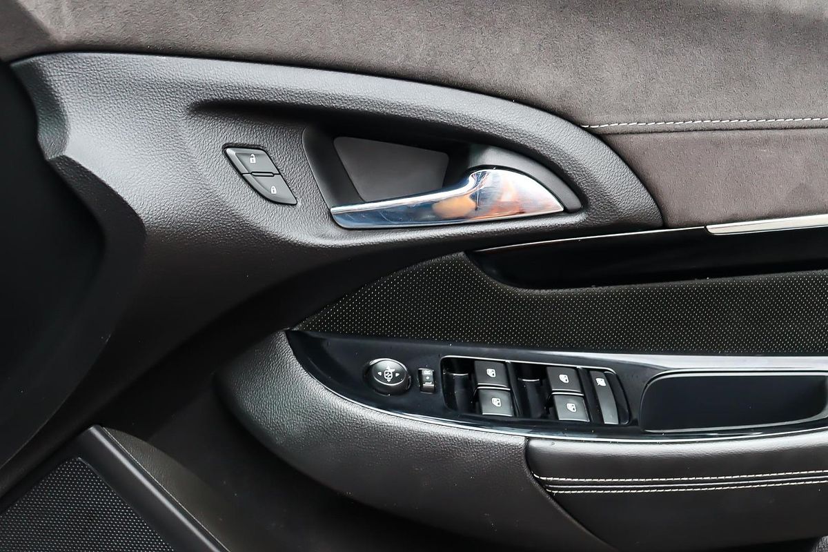 2017 Holden Commodore SS V Redline VF Series II