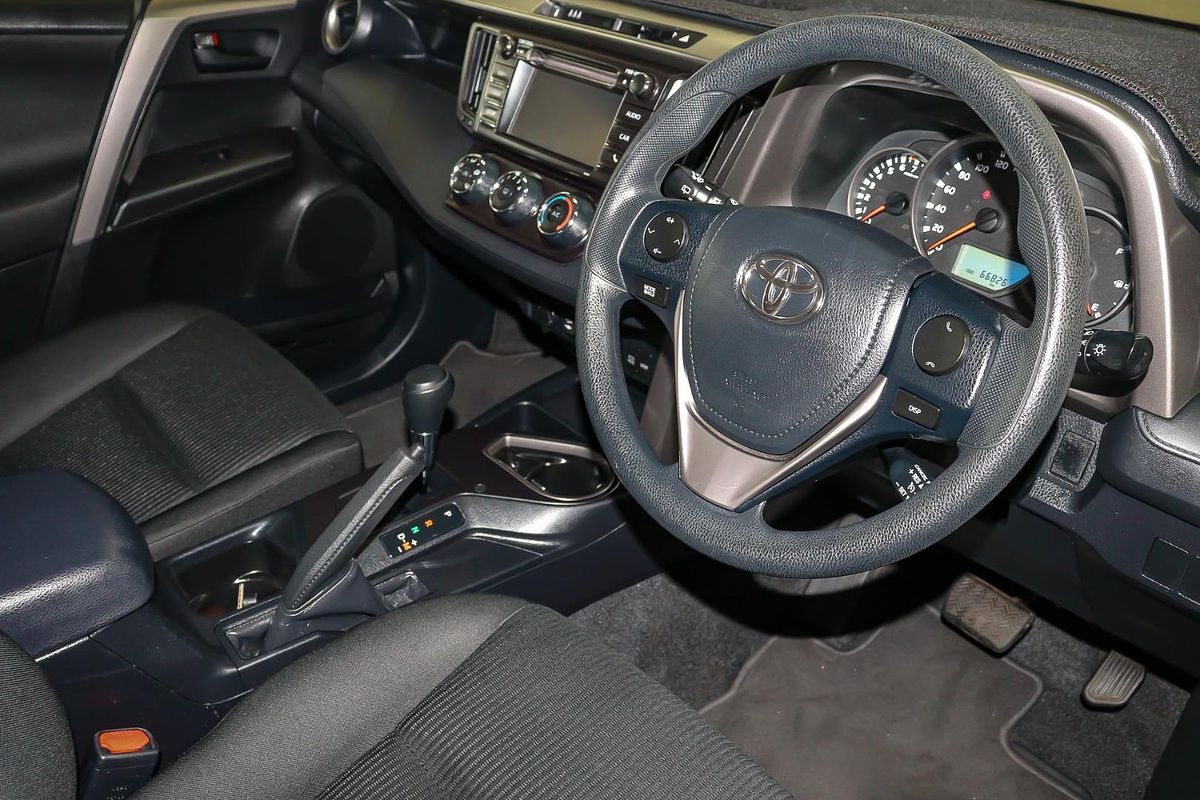 2016 Toyota RAV4 GX ZSA42R
