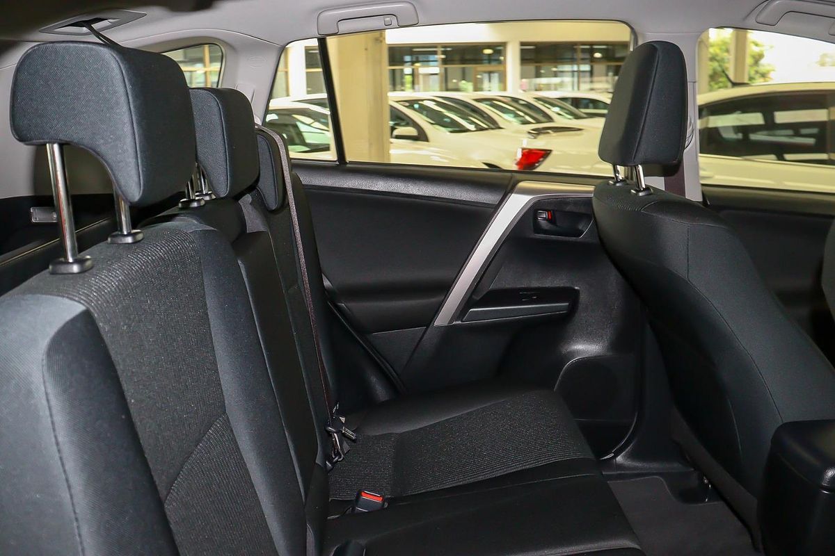 2016 Toyota RAV4 GX ZSA42R