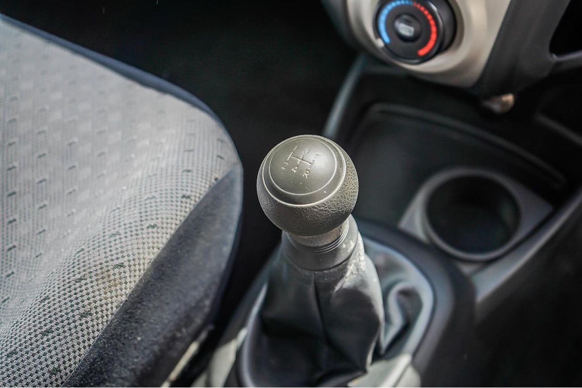 2010 Toyota Yaris YR NCP90R