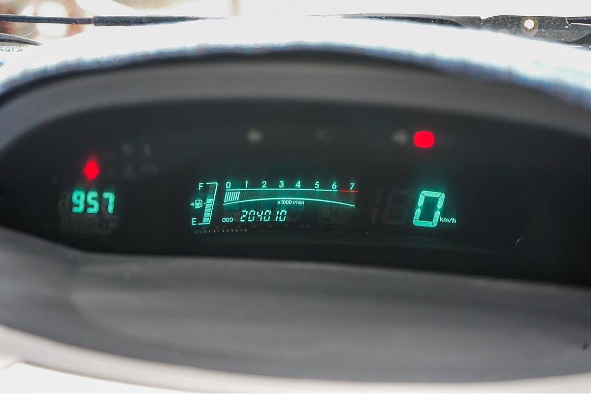 2010 Toyota Yaris YR NCP90R