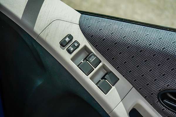 2010 Toyota Yaris YR NCP90R