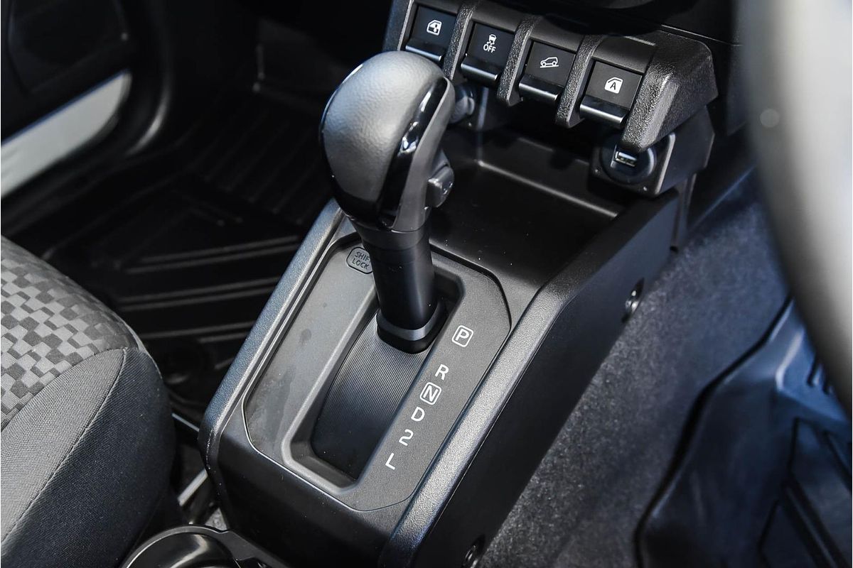 2025 Suzuki Jimny GLX GJ