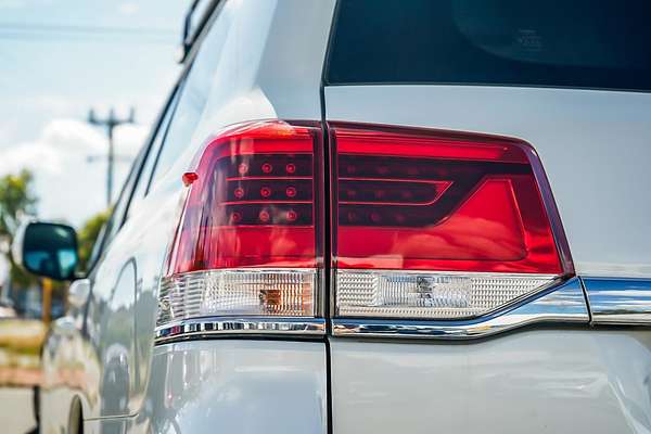 2018 Toyota Landcruiser GXL VDJ200R