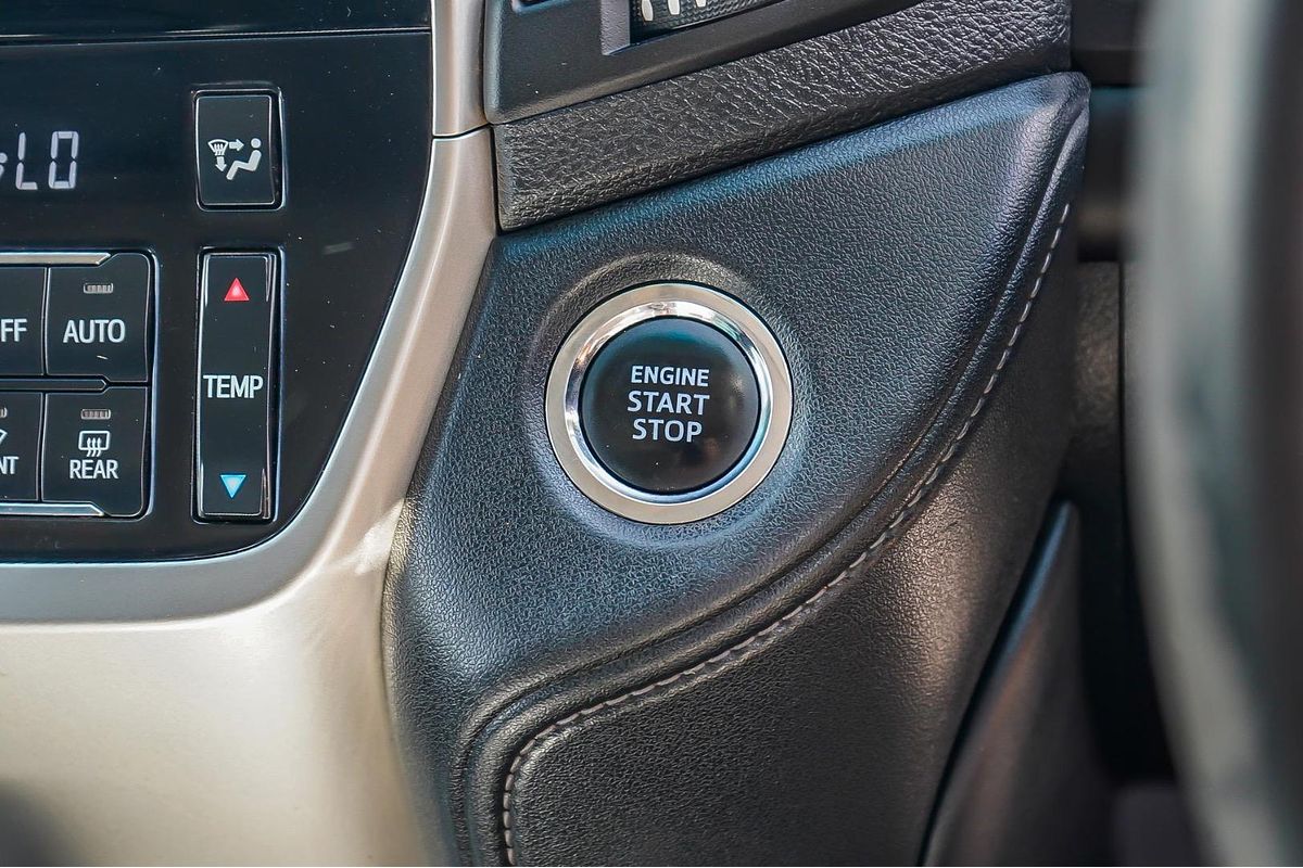 2018 Toyota Landcruiser GXL VDJ200R