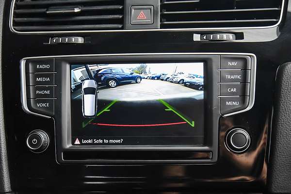 2016 Volkswagen Golf 110TSI Highline 7