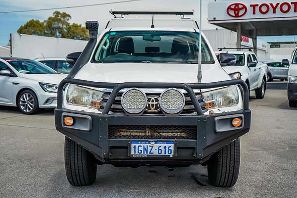 2018 Toyota Hilux SR GUN126R 4X4
