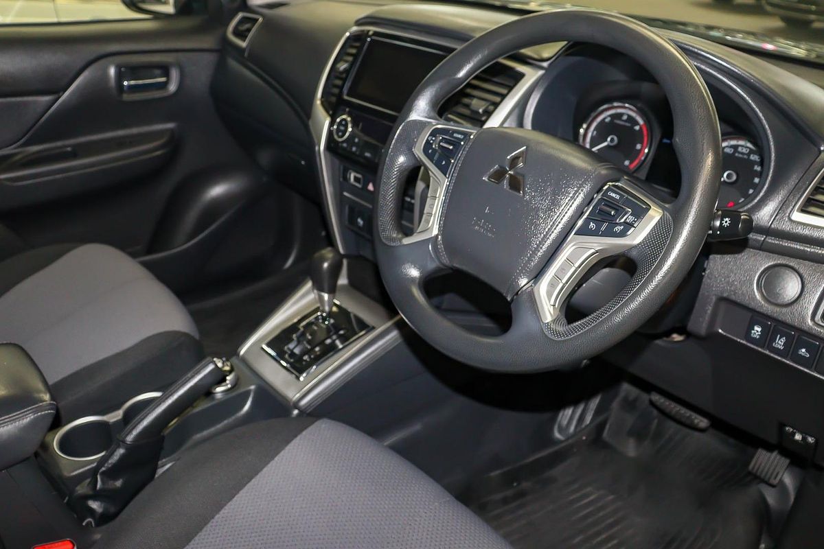 2020 Mitsubishi Triton GLX+ MR 4X4