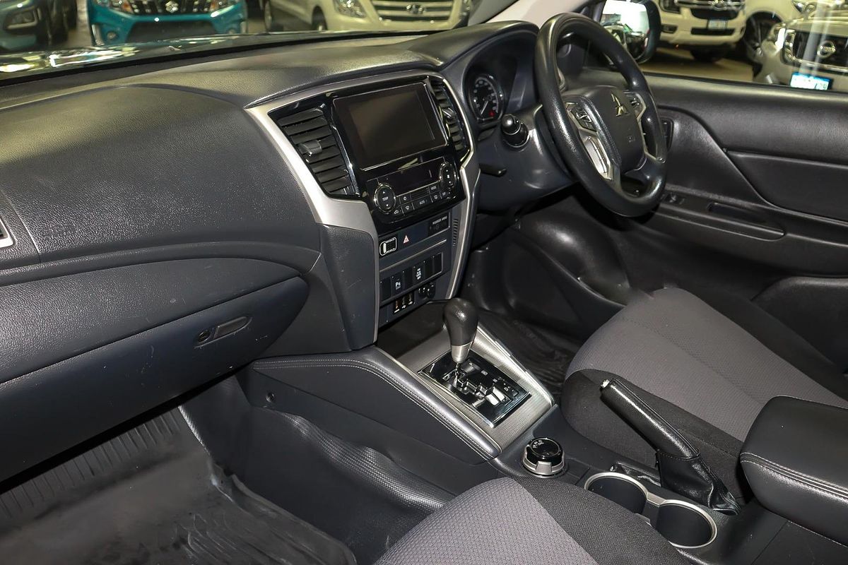 2020 Mitsubishi Triton GLX+ MR 4X4