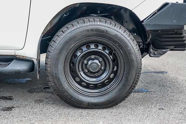 2020 Toyota Hilux SR GUN126R 4X4