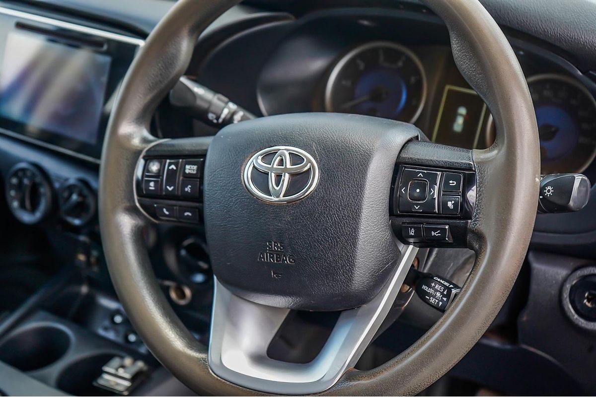 2020 Toyota Hilux SR GUN126R 4X4