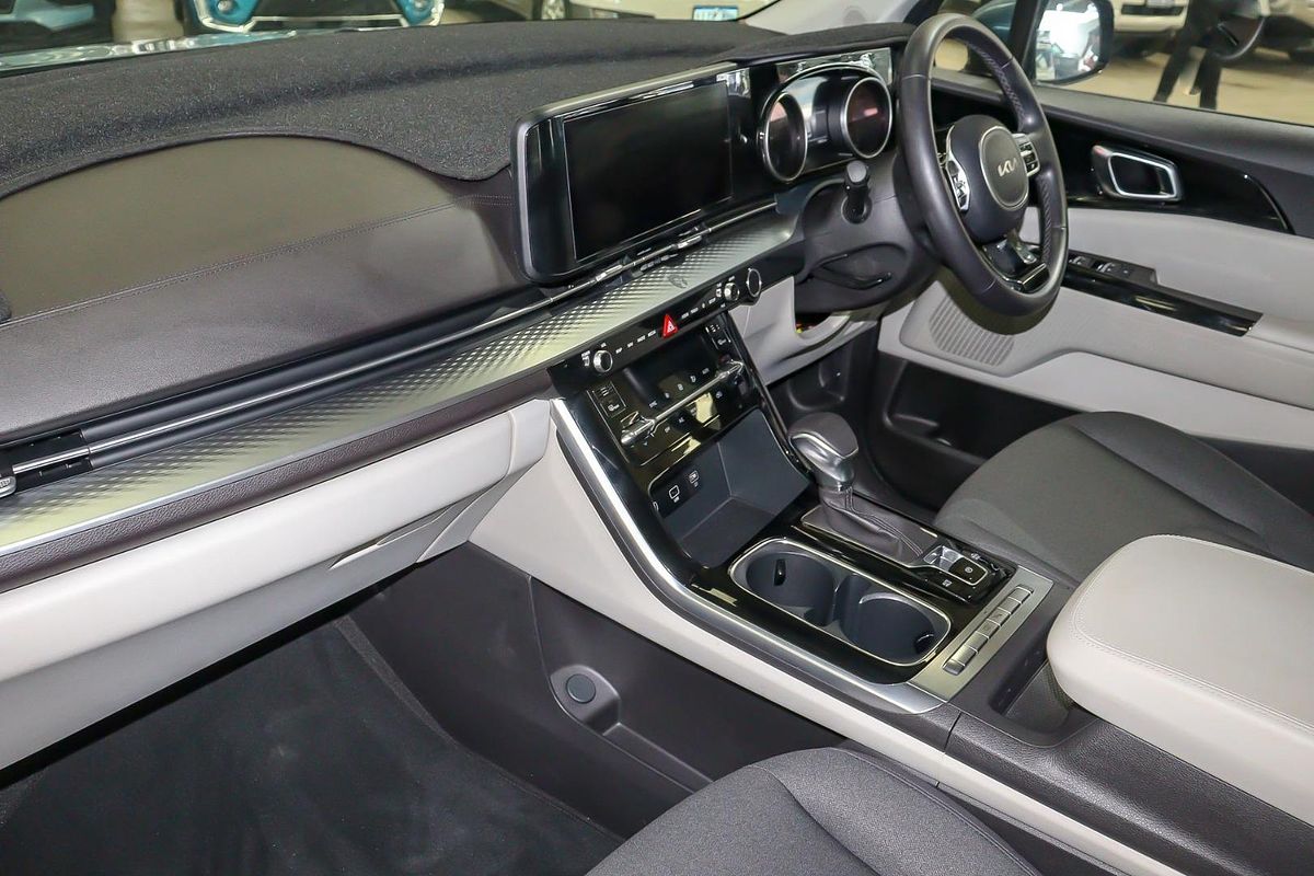 2023 Kia Carnival Si KA4