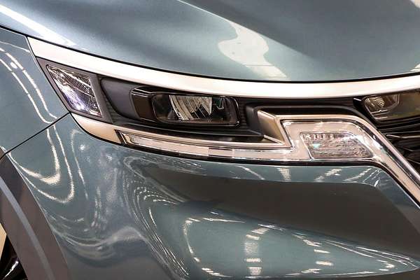 2023 Kia Carnival Si KA4