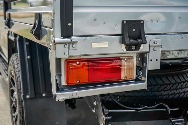 2020 Toyota Hilux SR GUN126R 4X4