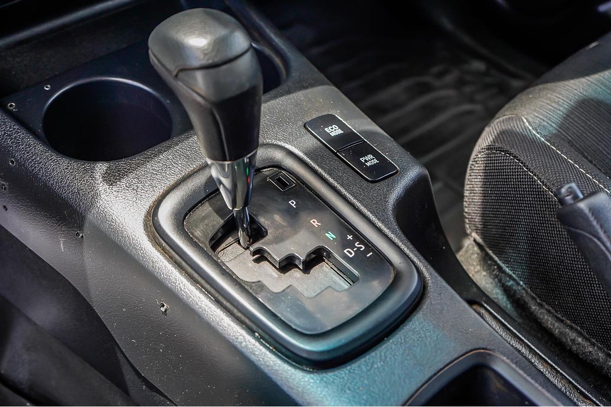 2020 Toyota Hilux SR GUN126R 4X4