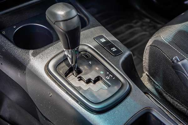 2020 Toyota Hilux SR GUN126R 4X4