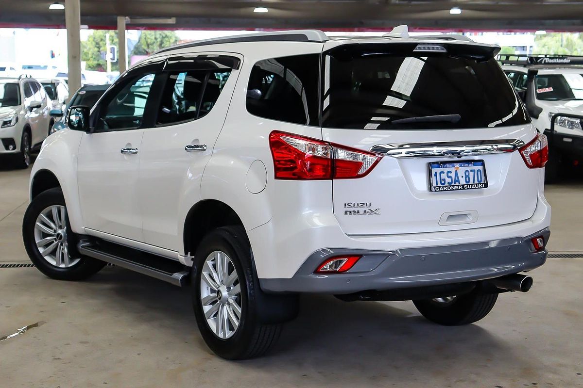 2018 Isuzu MU-X LS-T