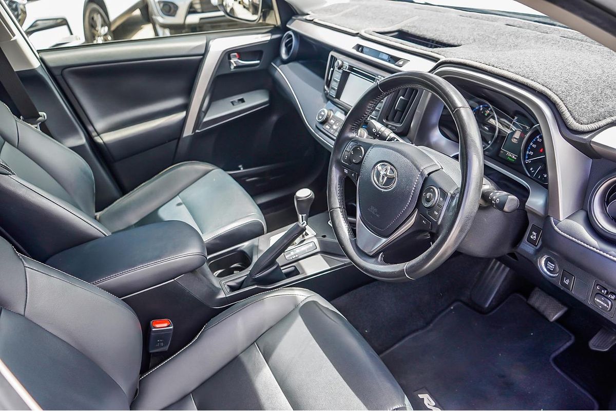 2018 Toyota RAV4 Cruiser ASA44R