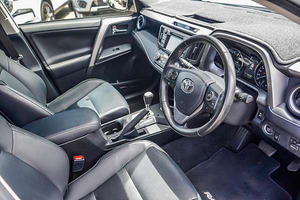 2018 Toyota RAV4 Cruiser ASA44R