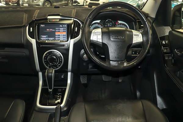 2018 Isuzu MU-X LS-T