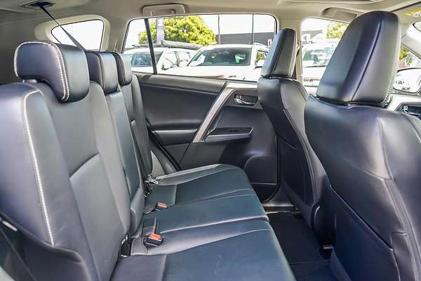 2018 Toyota RAV4 Cruiser ASA44R