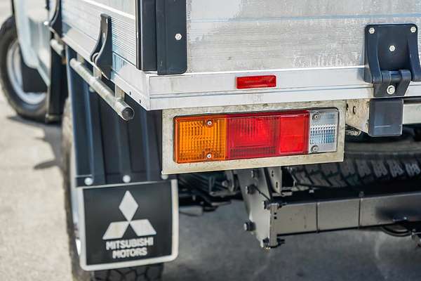 2022 Mitsubishi Triton GLX MR 4X4