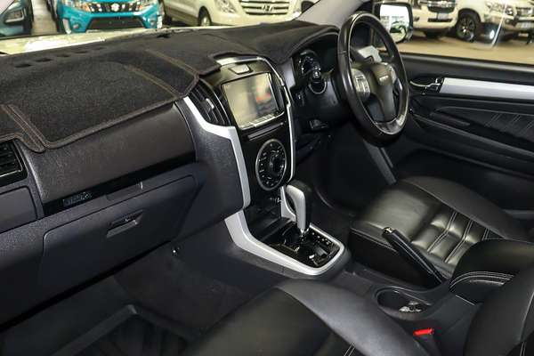 2018 Isuzu MU-X LS-T