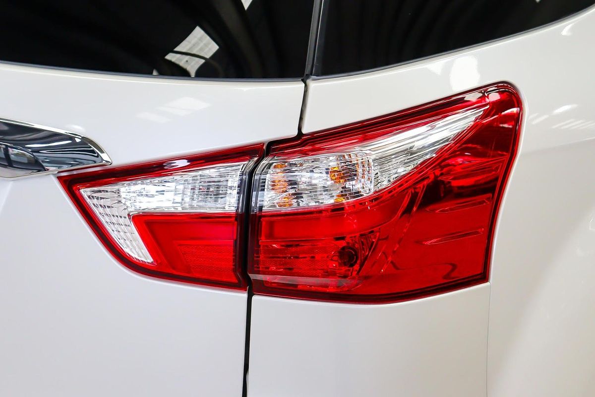 2018 Isuzu MU-X LS-T