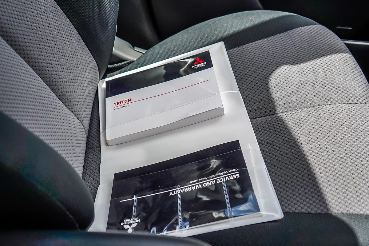 2022 Mitsubishi Triton GLX MR 4X4