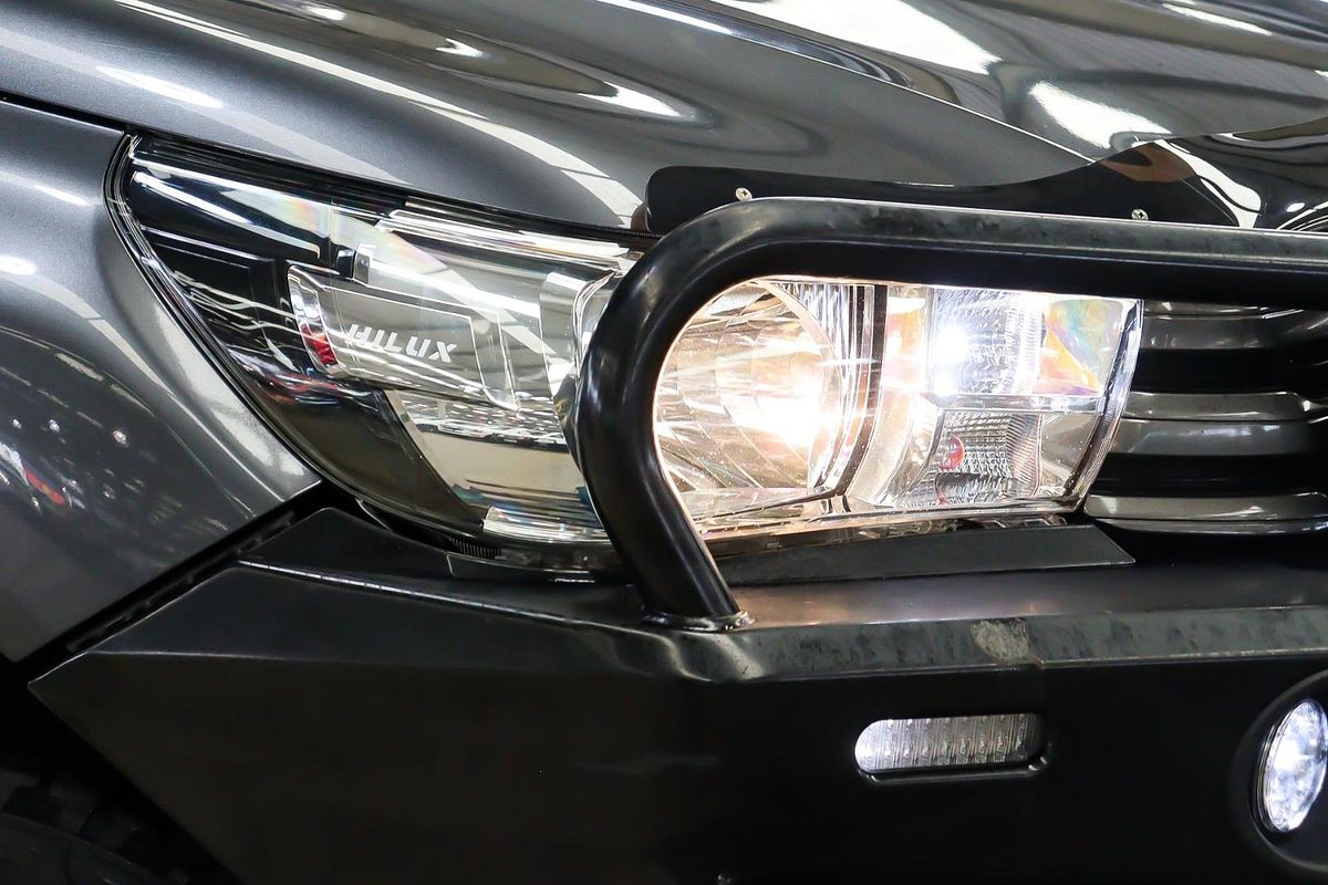 2018 Toyota Hilux SR GUN126R 4X4