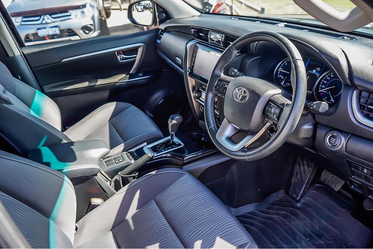 2023 Toyota Fortuner GXL GUN156R