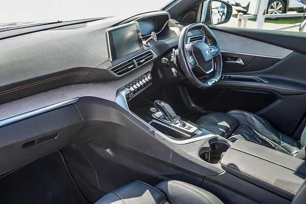 2018 Peugeot 3008 GT P84