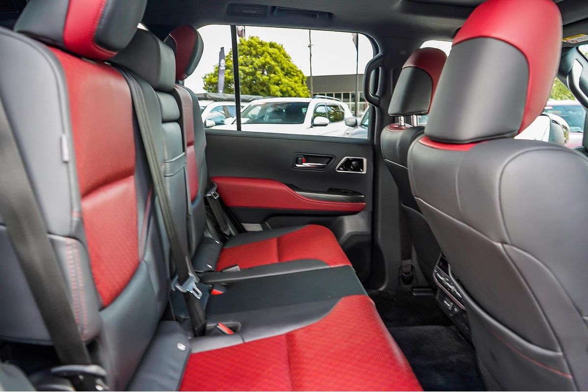 2022 Toyota Landcruiser GR Sport FJA300R