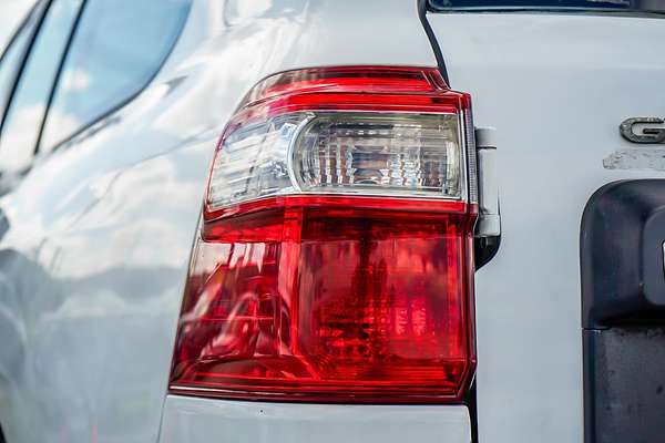 2013 Toyota Landcruiser GX VDJ200R