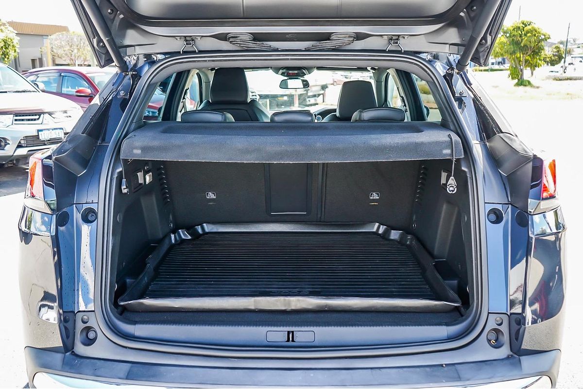 2018 Peugeot 3008 GT P84