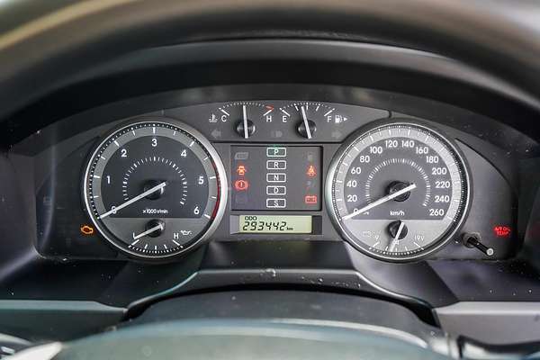 2013 Toyota Landcruiser GX VDJ200R