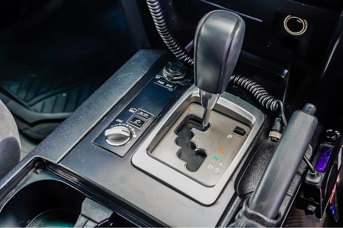 2013 Toyota Landcruiser GX VDJ200R