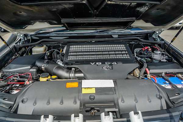 2013 Toyota Landcruiser GX VDJ200R