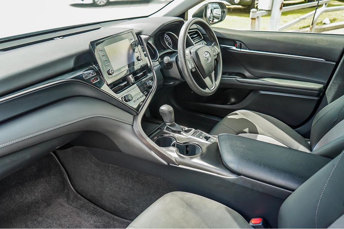 2022 Toyota Camry Ascent AXVH70R