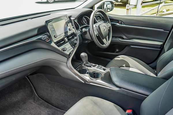 2022 Toyota Camry Ascent AXVH70R