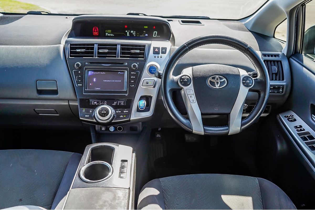 2013 Toyota Prius V ZVW40R