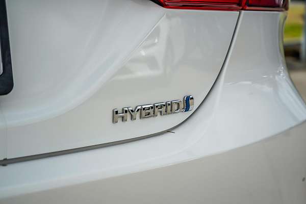 2022 Toyota Camry Ascent AXVH70R