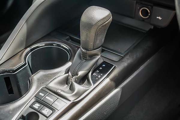 2022 Toyota Camry Ascent AXVH70R