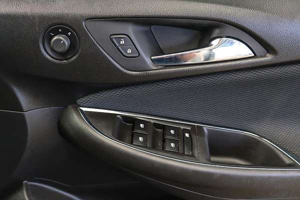 2017 Holden Astra LT BL