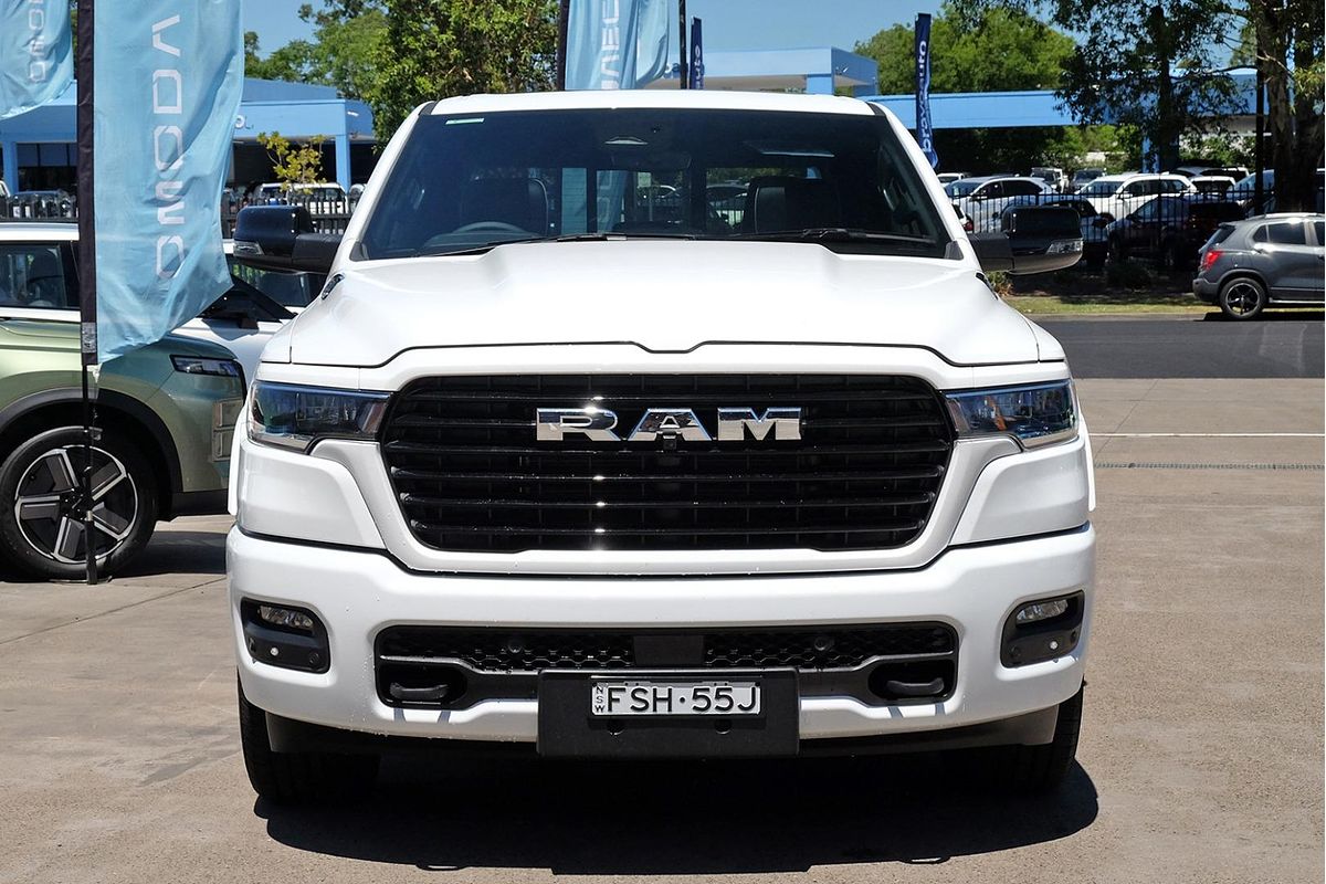 2024 RAM 1500 Laramie Sport Hurricane SO RamBox DT 4X4 SWB