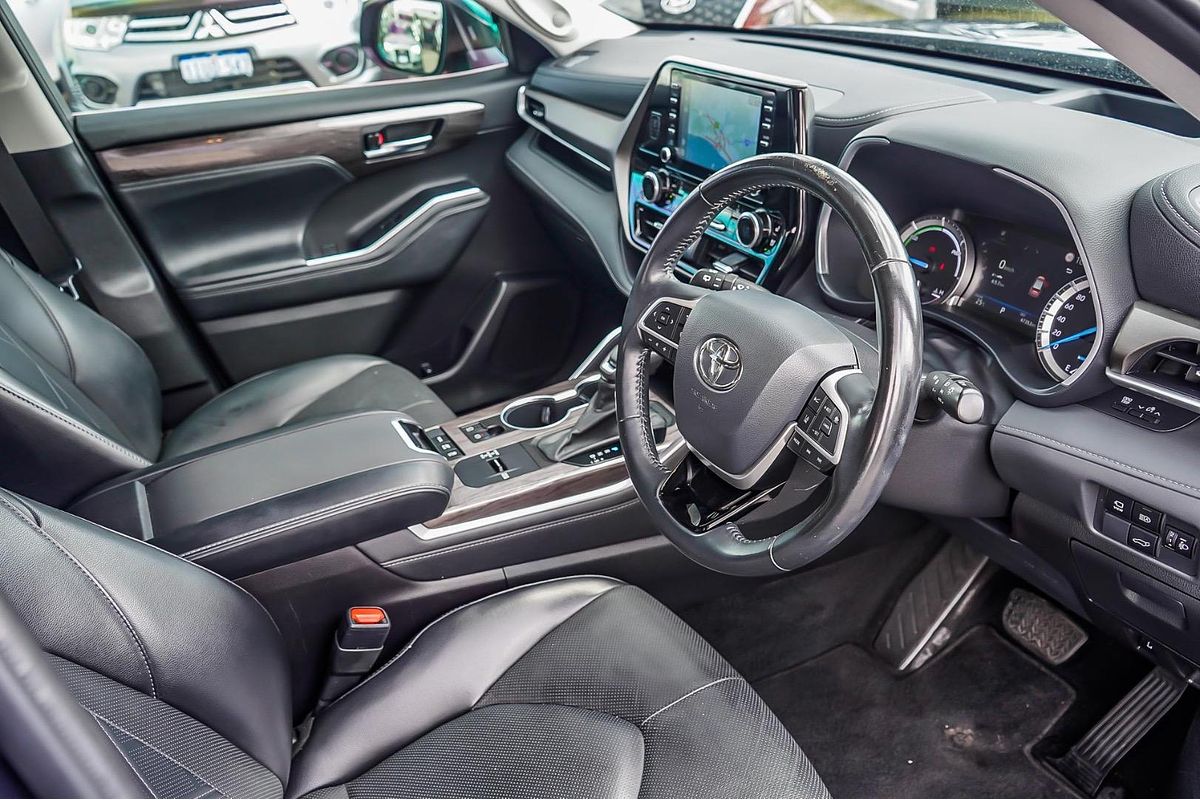 2022 Toyota Kluger Grande AXUH78R