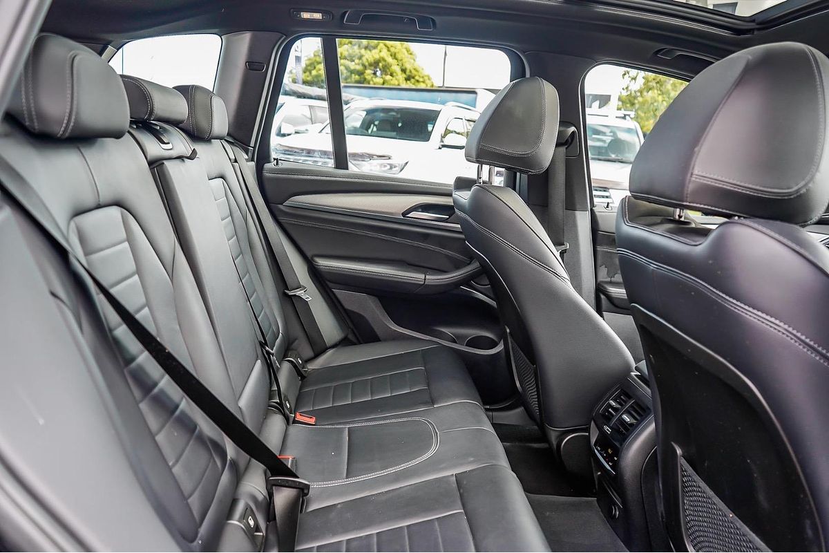 2018 BMW X3 M40i G01