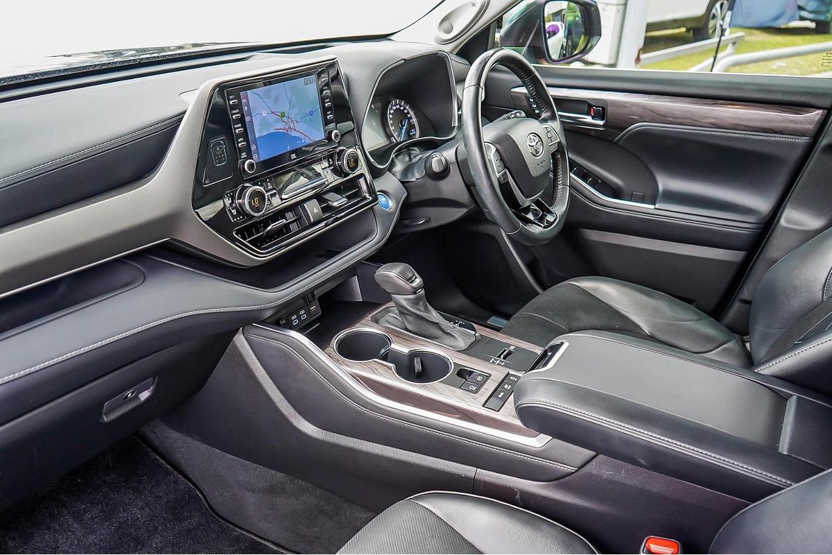 2022 Toyota Kluger Grande AXUH78R