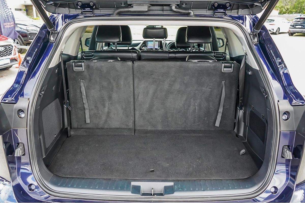 2022 Toyota Kluger Grande AXUH78R